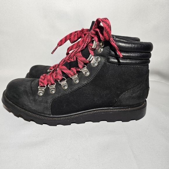 Sorel Ainsley Conquest Ankle‎ Hiking Run Boots NL3091 Womens 6.5 Fast Ship - Picture 1 of 10